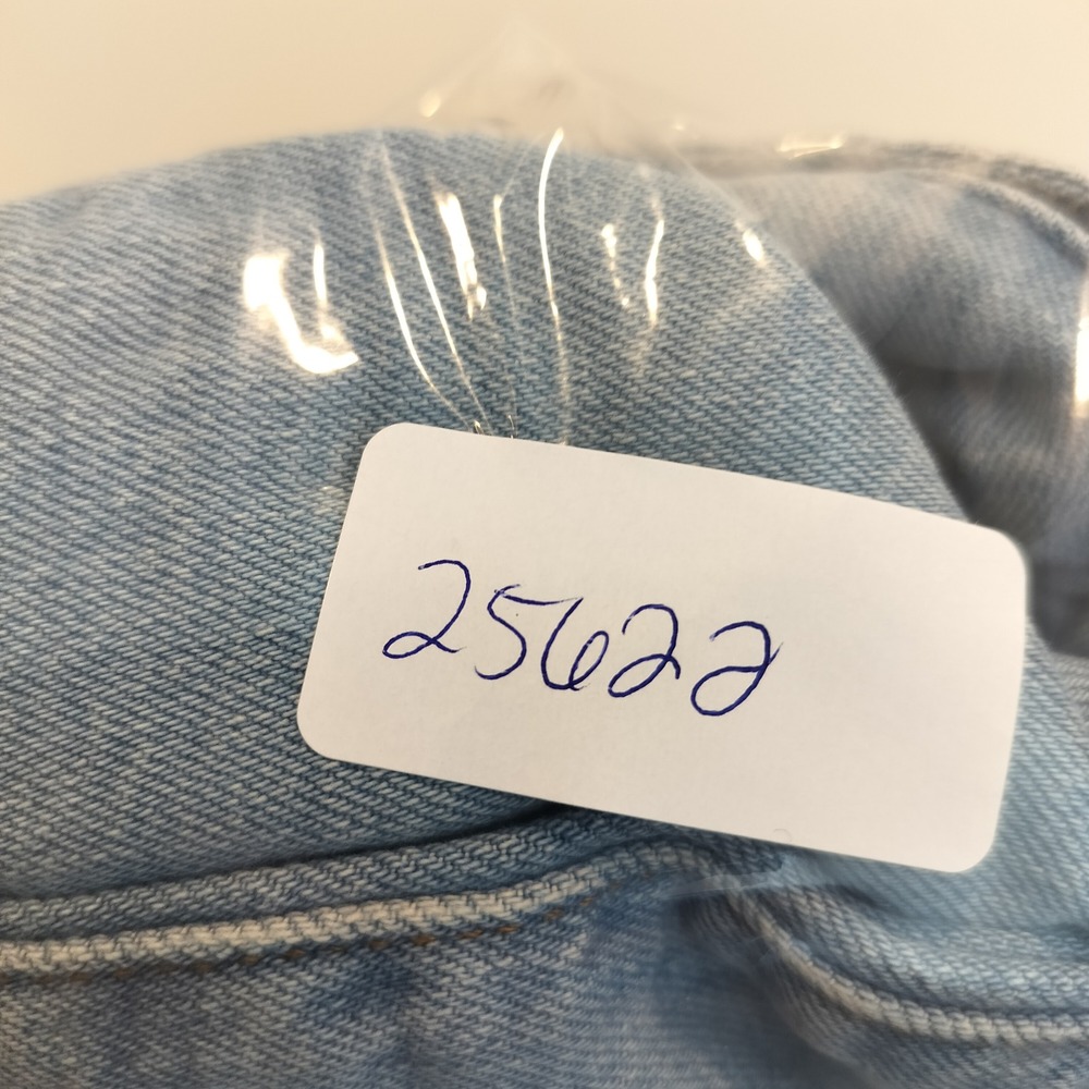 Madewell The Perfect Vintage Straight Jeans 30T Tall Distressed Knee Light Wash - Picture 12 of 12